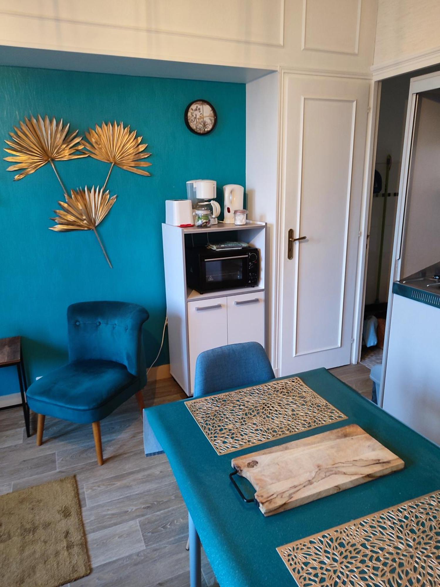 Studio 10, Tres Bien Place, Parking Wifi Gratuit Bagnoles de l'Orne Normandie Luaran gambar